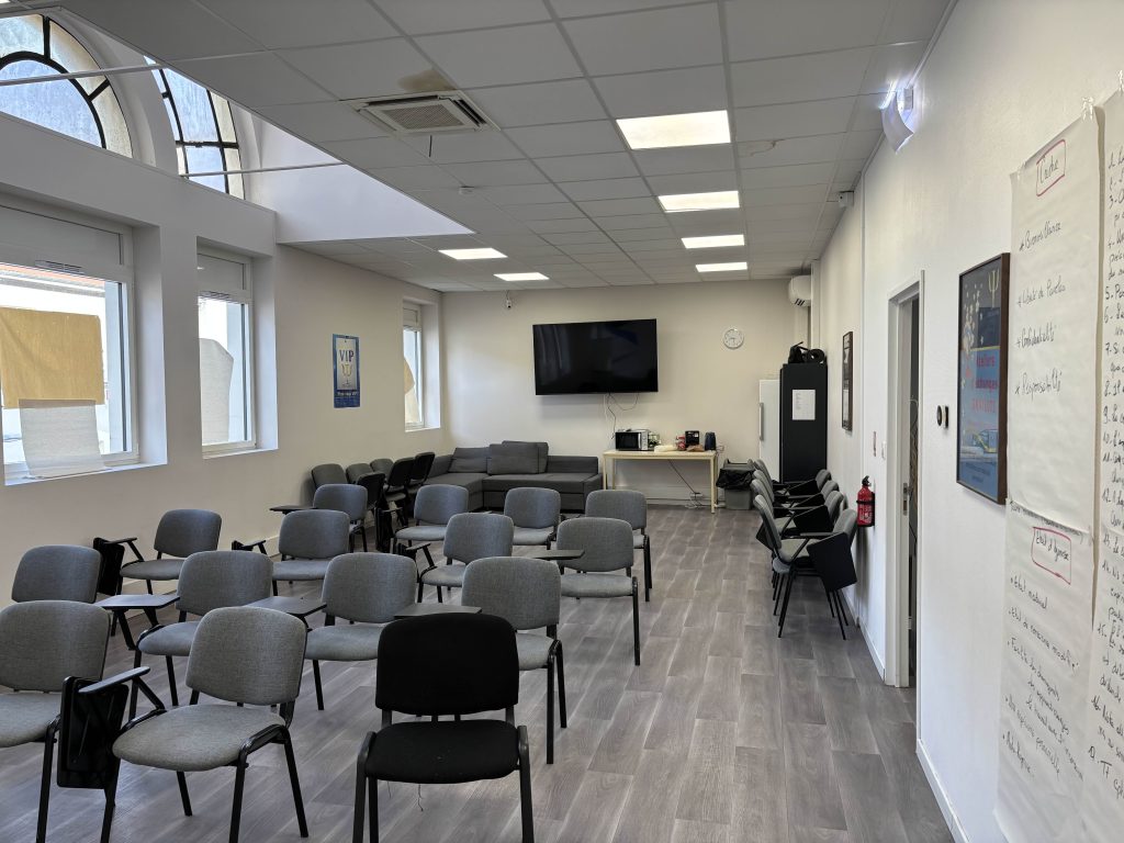 Salle de formation à Lyon entièrement équipée-salle réunion